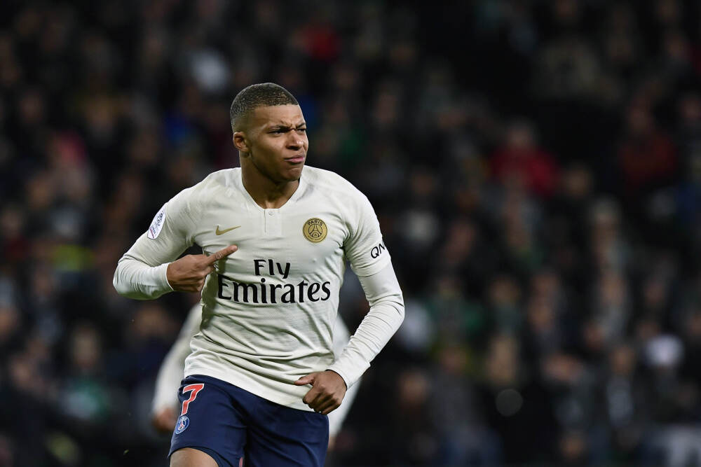 2025年含“港”权益基金成绩：平均收益率21.79%，4只产品业绩翻倍